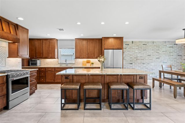 4509 Brookwoods Drive, Houston, TX 77092