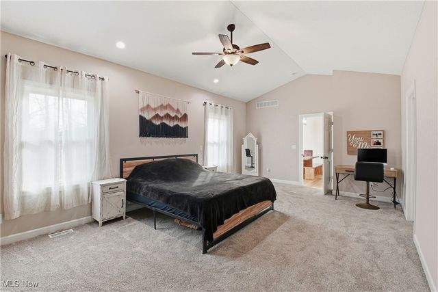 3010 Corbin Drive, Zanesville, OH 43701