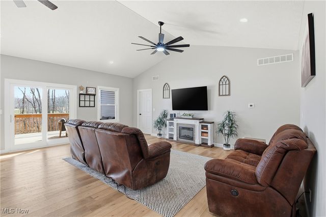 3010 Corbin Drive, Zanesville, OH 43701