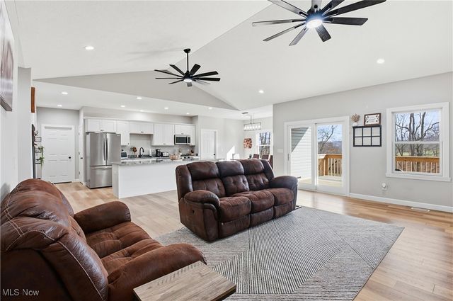 3010 Corbin Drive, Zanesville, OH 43701