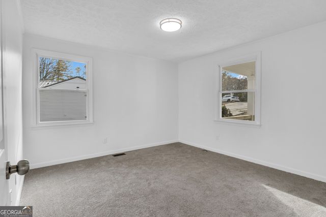 25 Bailey Drive, Newnan, GA 30263