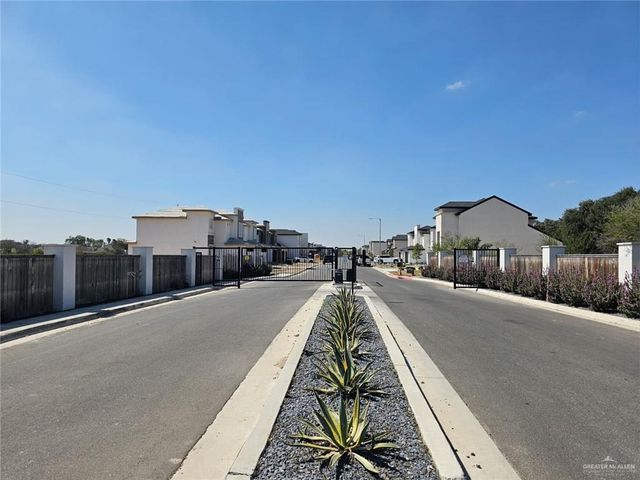 2703 E Solar Drive, Mission, TX 78574