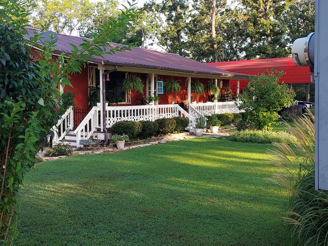 24415 Bald Eagle Drive, Golden, MO 65658