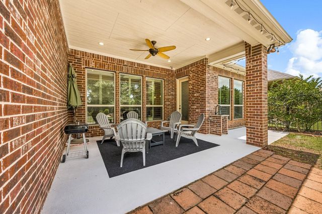 10 Cottage Glen Lane, Fulshear, TX 77441