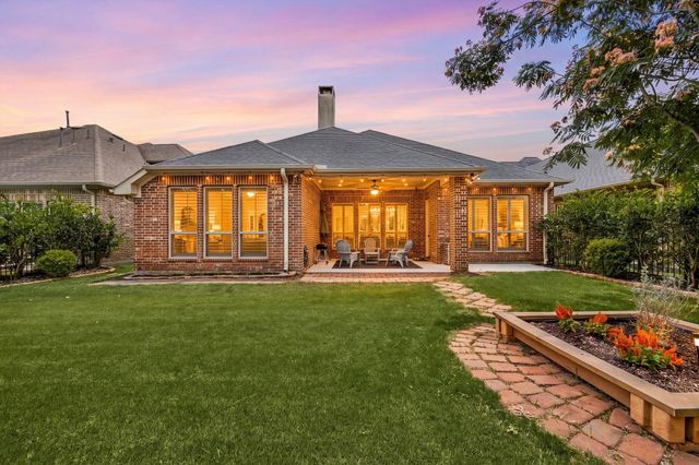 10 Cottage Glen Lane, Fulshear, TX 77441