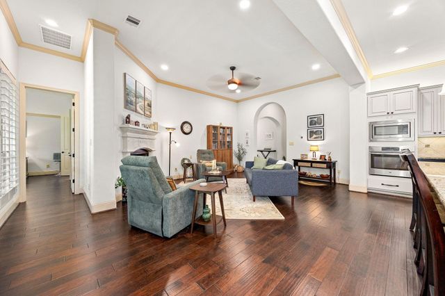 10 Cottage Glen Lane, Fulshear, TX 77441