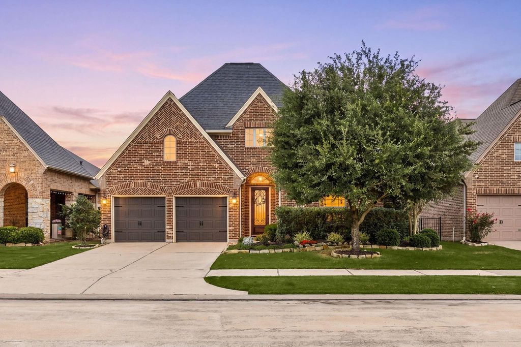10 Cottage Glen Lane, Fulshear, TX 77441