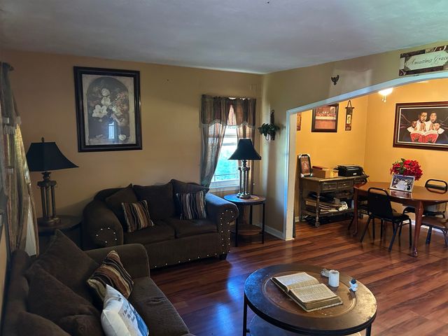 3158 FORD RD, Memphis, TN 38109