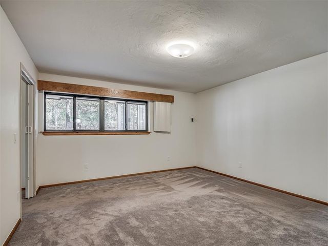 2200 Rosewood Lane, Edmond, OK 73013