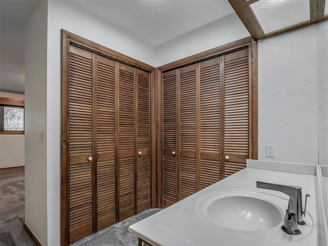 2200 Rosewood Lane, Edmond, OK 73013