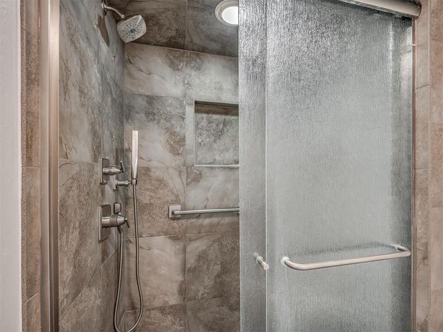 2200 Rosewood Lane, Edmond, OK 73013