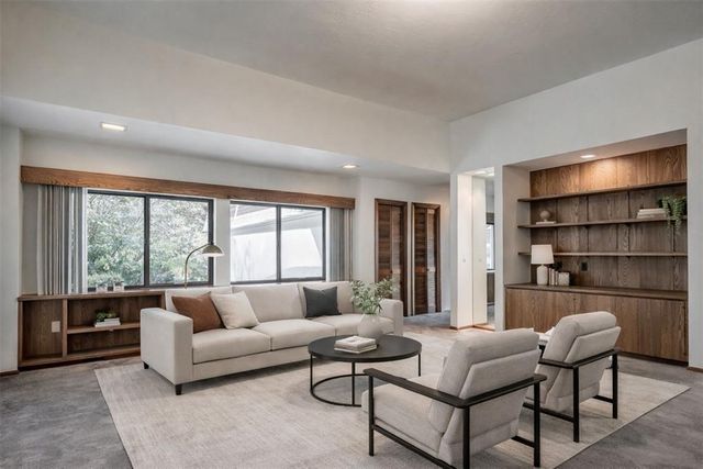 2200 Rosewood Lane, Edmond, OK 73013