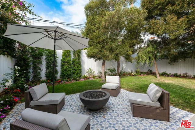 2421 Louella Avenue, Los Angeles, CA 90291
