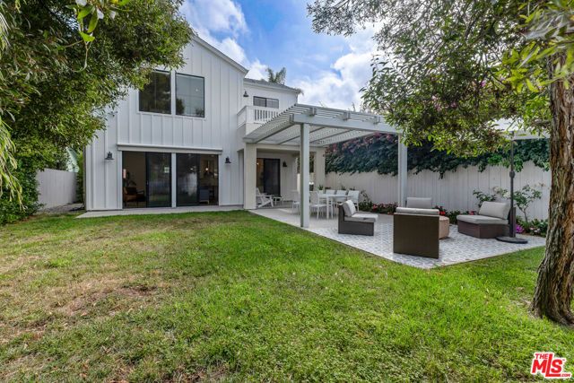 2421 Louella Avenue, Los Angeles, CA 90291