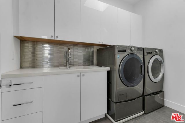 2421 Louella Avenue, Los Angeles, CA 90291