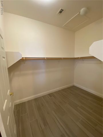 8727 Stockholm Avenue, Las Vegas, NV 89147