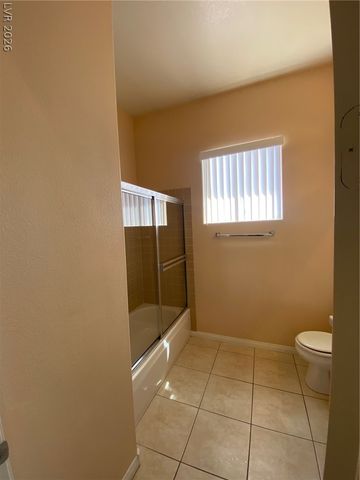 8727 Stockholm Avenue, Las Vegas, NV 89147