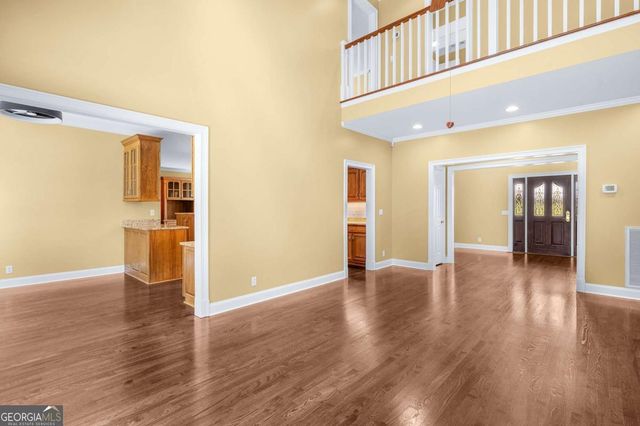 150 School House Road NE, Calhoun, GA 30701