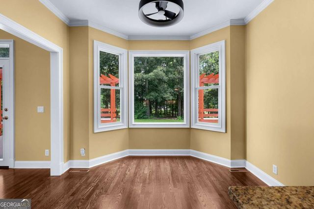 150 School House Road NE, Calhoun, GA 30701