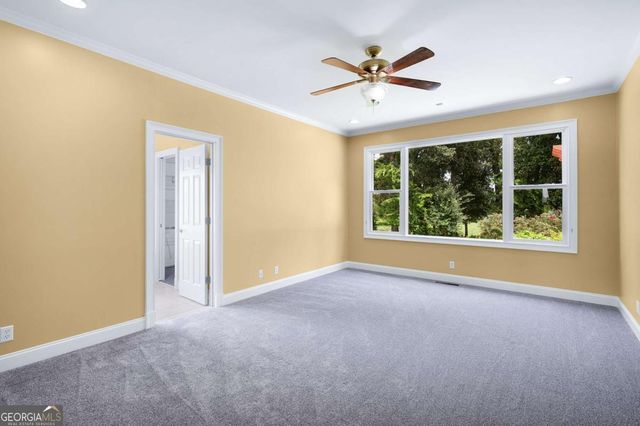 150 School House Road NE, Calhoun, GA 30701