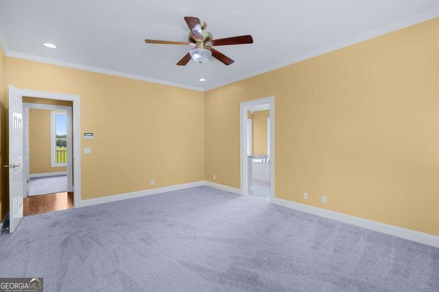 150 School House Road NE, Calhoun, GA 30701