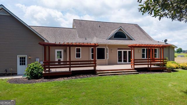 150 School House Road NE, Calhoun, GA 30701