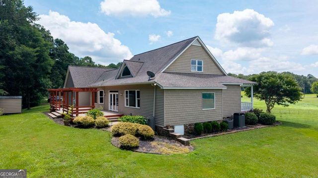 150 School House Road NE, Calhoun, GA 30701