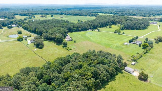 150 School House Road NE, Calhoun, GA 30701