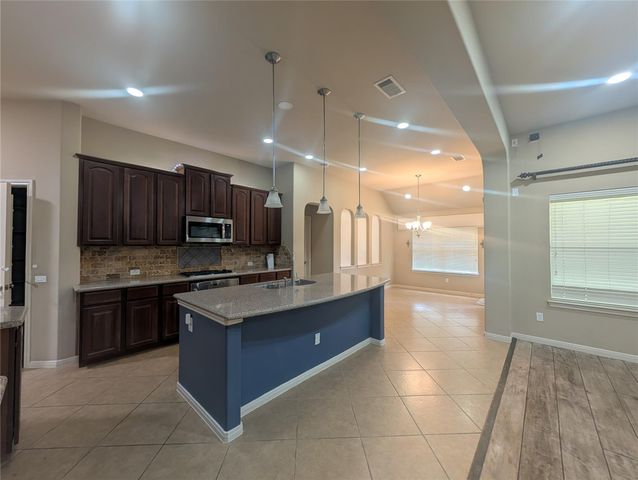 14915 Bronze Finch Drive, Cypress, TX 77433