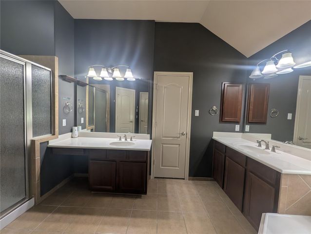 14915 Bronze Finch Drive, Cypress, TX 77433