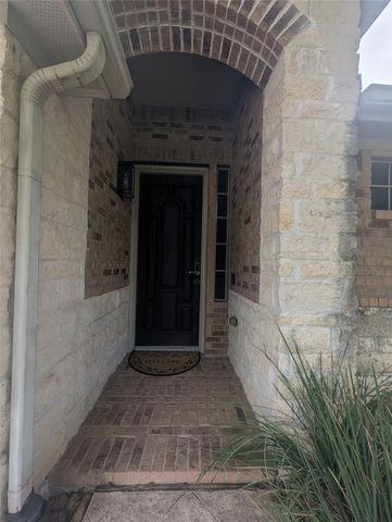 14915 Bronze Finch Drive, Cypress, TX 77433