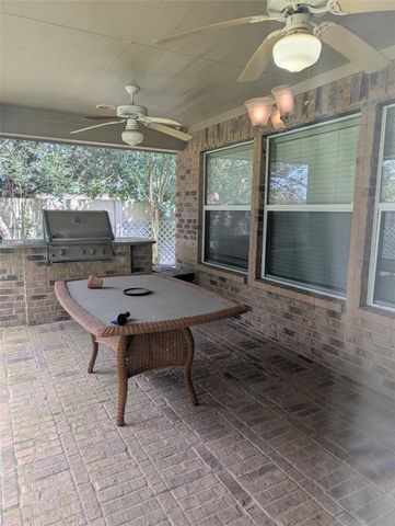 14915 Bronze Finch Drive, Cypress, TX 77433