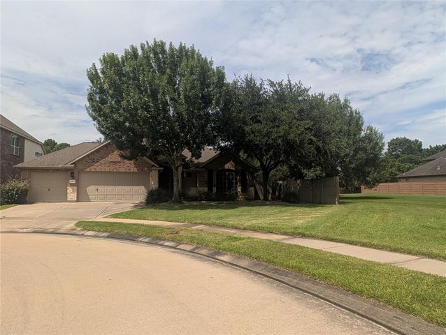 14915 Bronze Finch Drive, Cypress, TX 77433