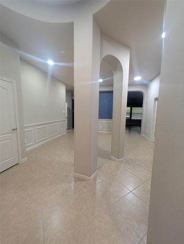14915 Bronze Finch Drive, Cypress, TX 77433