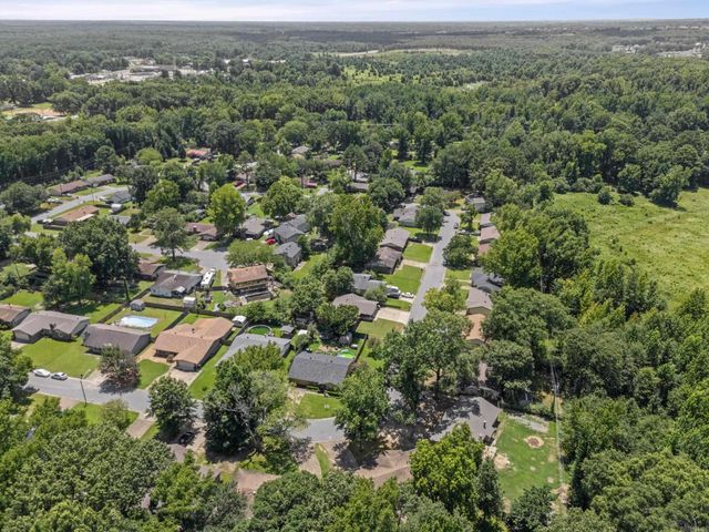 28 Creekridge Circle, Sherwood, AR 72120