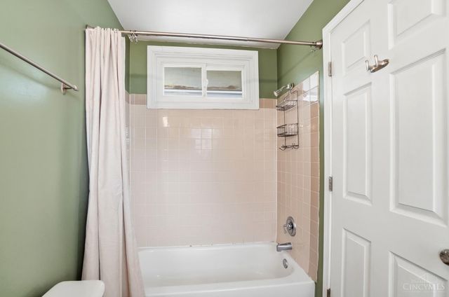 550 Delta Avenue, Cincinnati, OH 45226