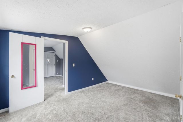 550 Delta Avenue, Cincinnati, OH 45226