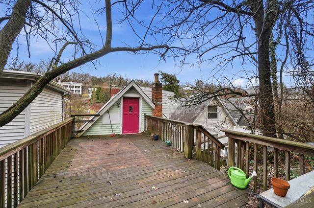550 Delta Avenue, Cincinnati, OH 45226