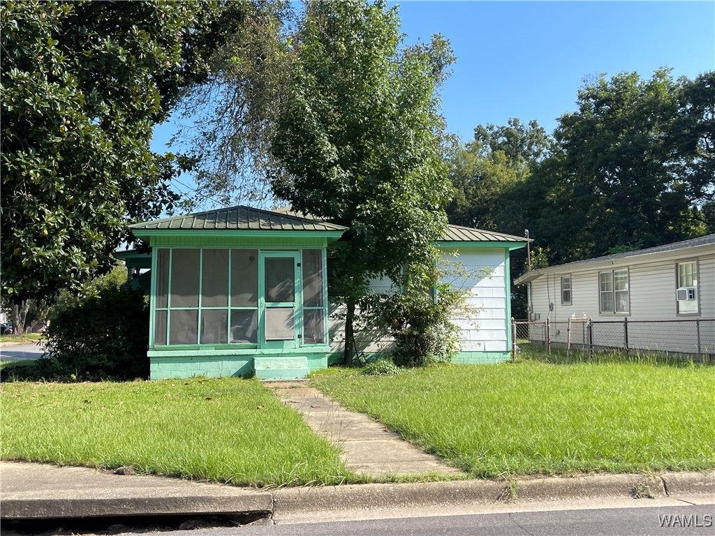 56 Washington, Tuscaloosa, AL 35401
