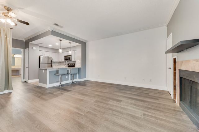 3125 Sondra Drive 107, Fort Worth, TX 76107