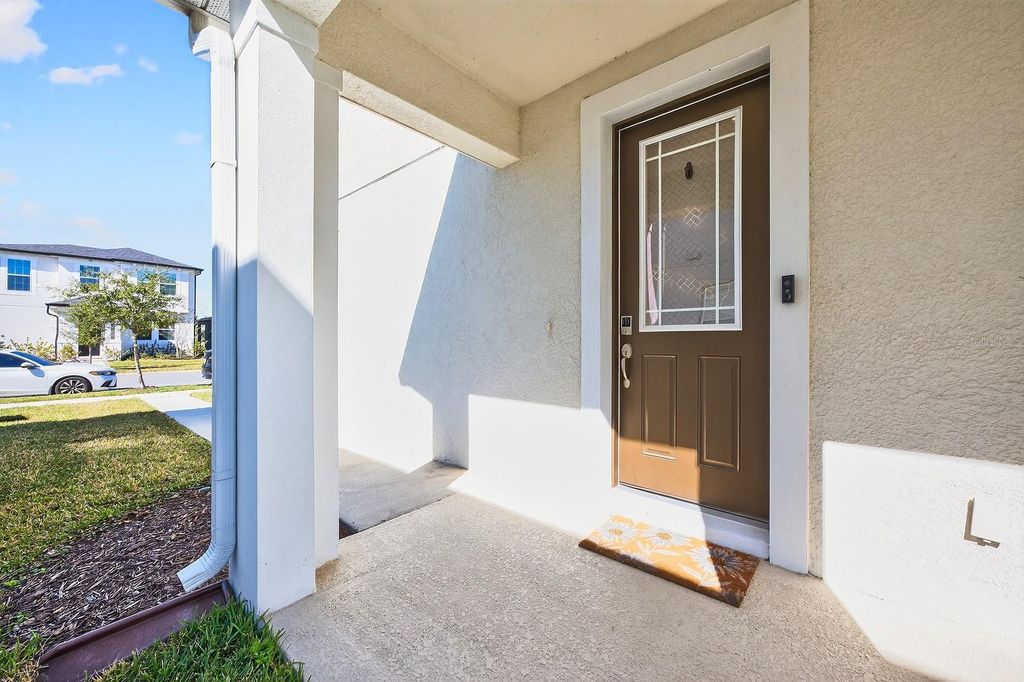 Image 24 of property listing at 11435 SUNSAIL AVENUE, Orlando, FL 32832