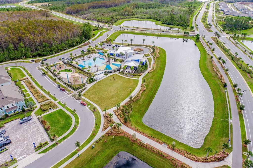 Image 27 of property listing at 11435 SUNSAIL AVENUE, Orlando, FL 32832