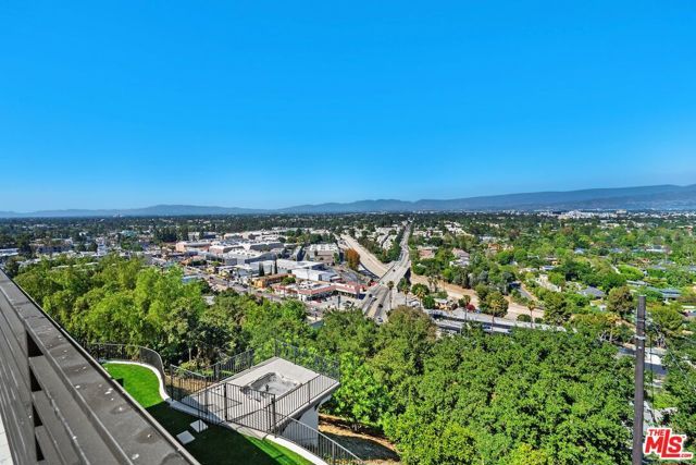 11725 Laurelwood Drive, Studio City (los Angeles), CA 91604