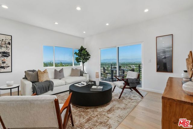 11725 Laurelwood Drive, Studio City (los Angeles), CA 91604