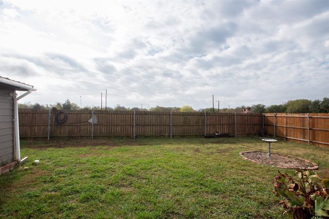 344 Egret Cir, East Tawakoni, TX 75472