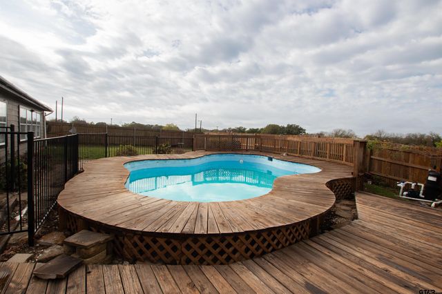 344 Egret Cir, East Tawakoni, TX 75472