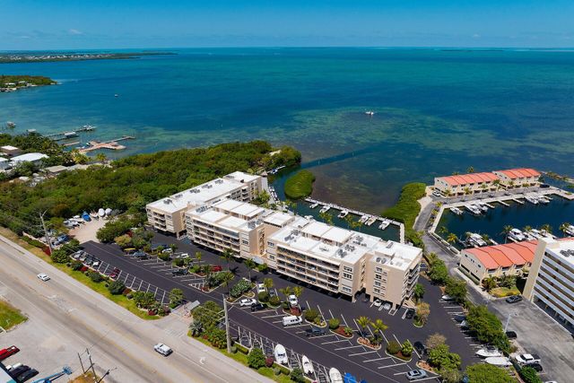 88500 Overseas Hwy Apt 301, Plantation Key, FL 33070
