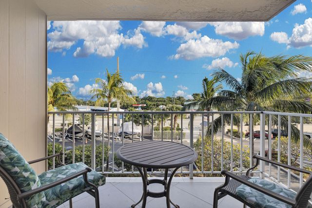 88500 Overseas Hwy Apt 301, Plantation Key, FL 33070