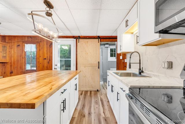 3941 Lakeshore Road, Lexington, MI 48450