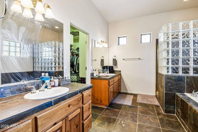 1547 N VAL VISTA Road, Apache Junction, AZ 85119